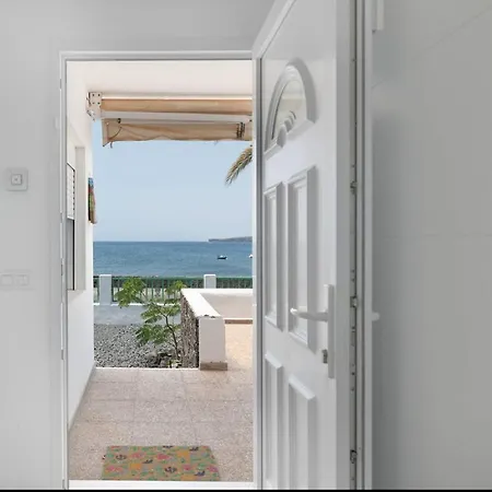 La Casa De La Playa * Playa Quemada