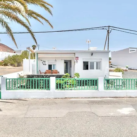 La Casa De La Playa Holiday home
