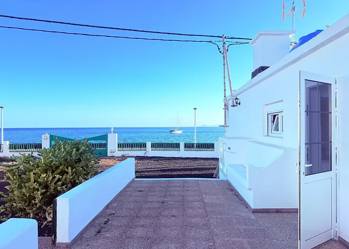 La Casa De La Playa 普拉亚格马达