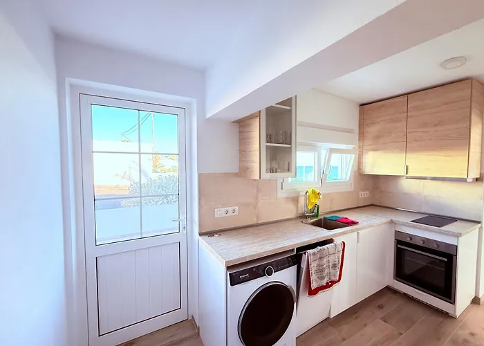 La Casa De La Playa * Playa Quemada