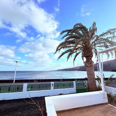 La Casa De La Playa Сasa de vacaciones